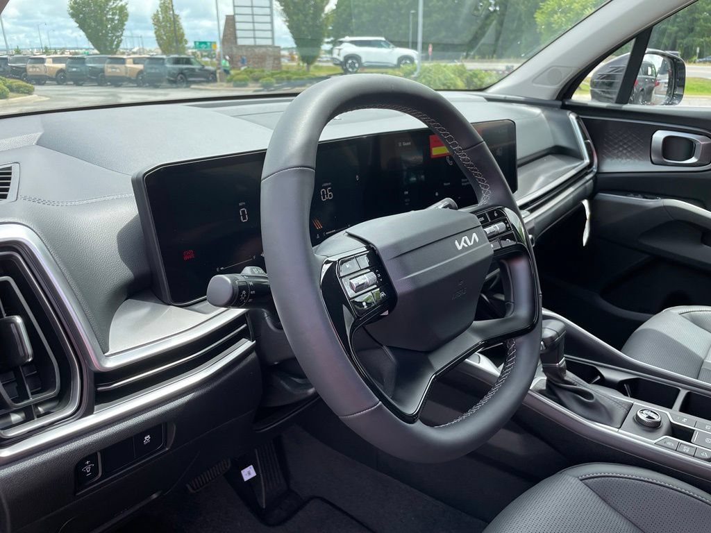 New 2026 Kia Sorento S FWD image 10