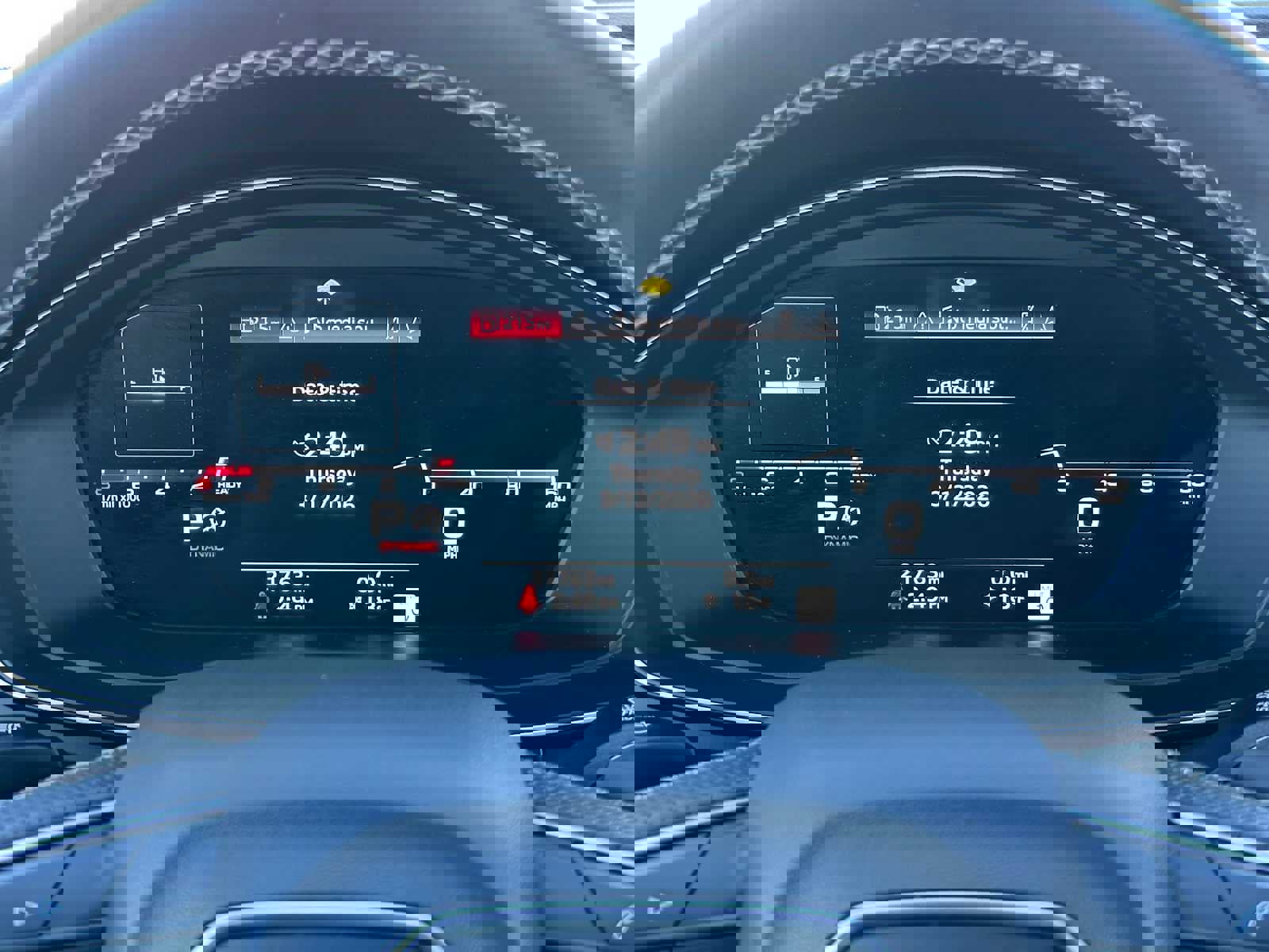 Used 2024 Audi SQ5 Prestige w/ Prestige Package image 24