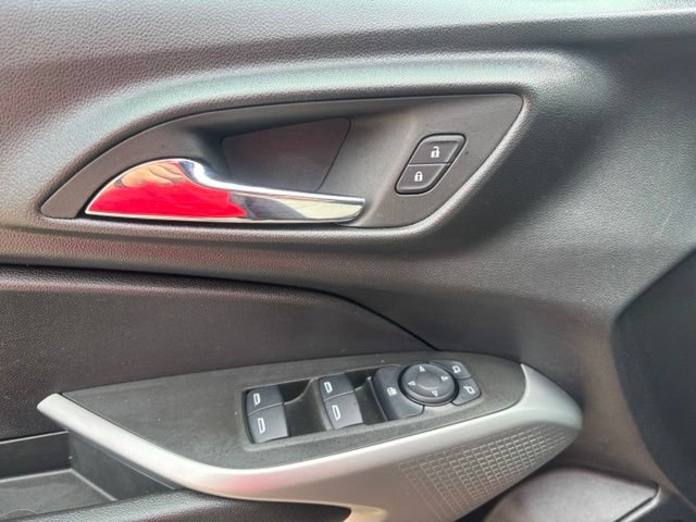 Used 2024 Chevrolet Trax RS w/ Driver Confidence Package FWD image 24