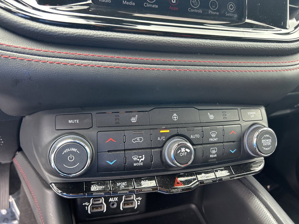 Used 2023 Dodge Durango GT AWD/4WD image 43