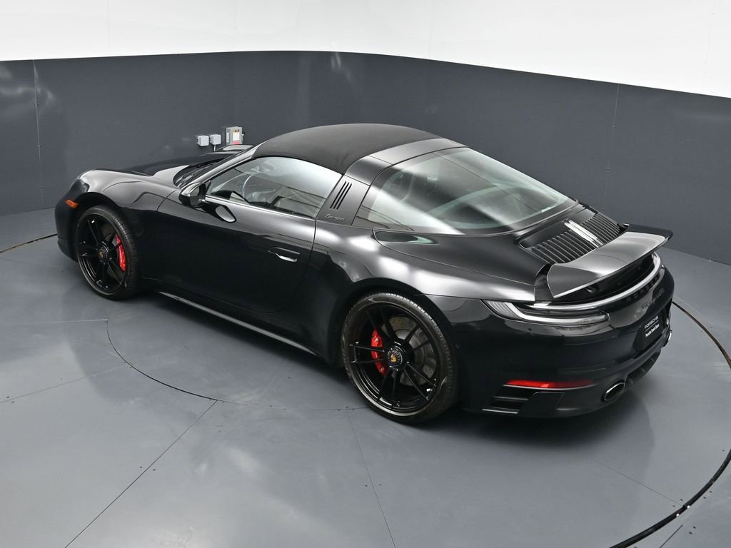 Certified 2022 Porsche 911 Targa 4 GTS AWD/4WD image 15