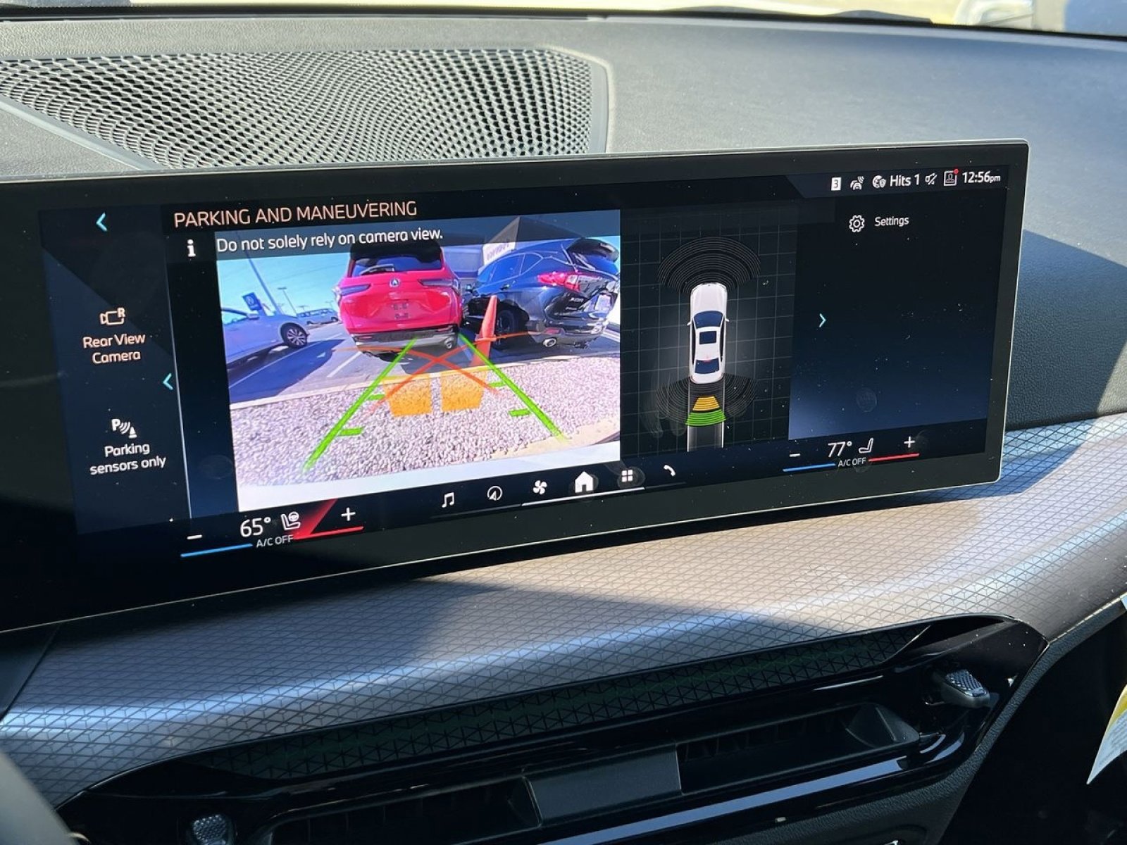 New 2026 BMW 330i xDrive Sedan w/ Convenience Package image 16