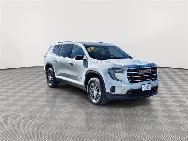 Used 2025 GMC Acadia Elevation image 2