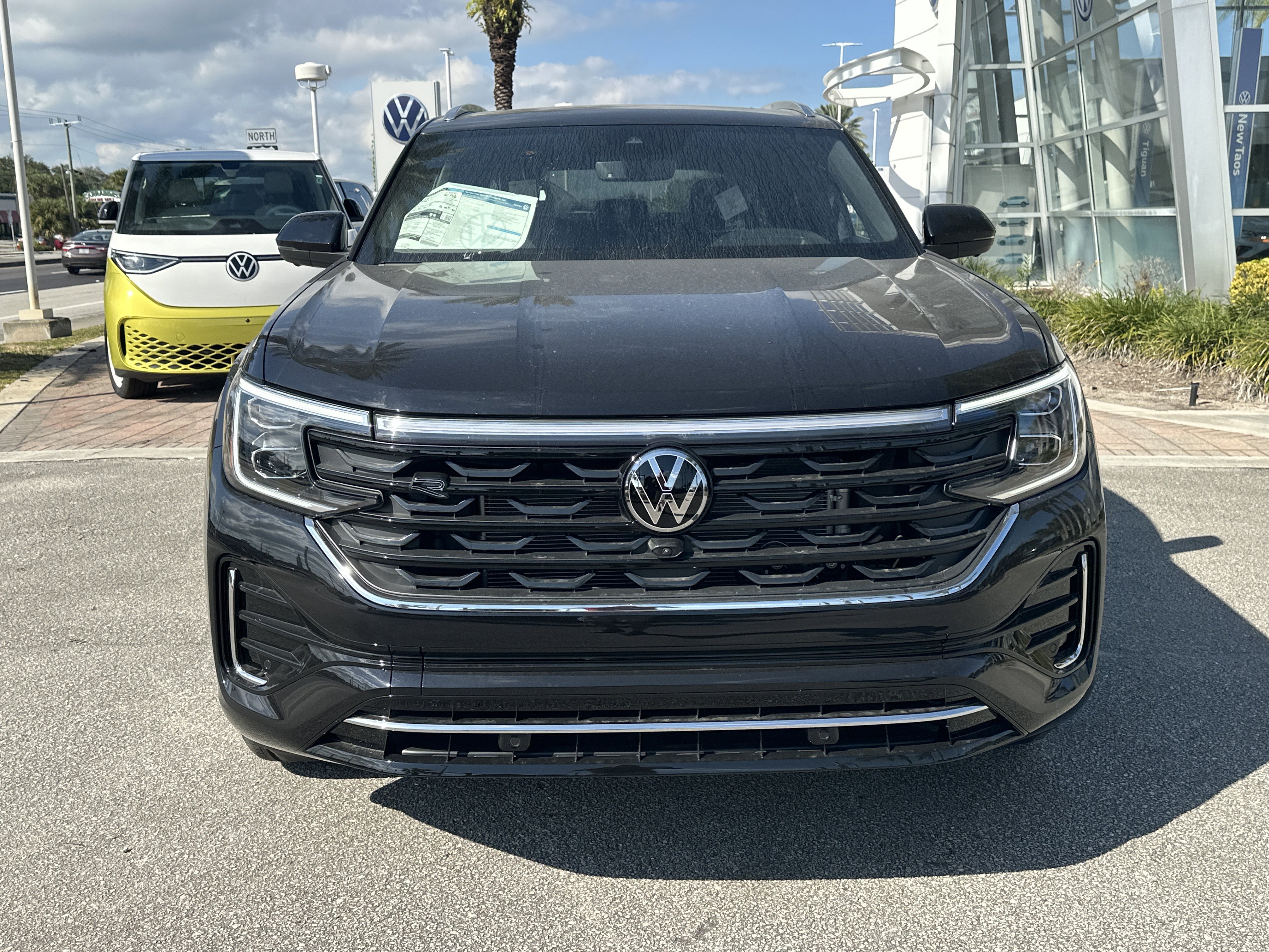 New 2026 Volkswagen Atlas Cross Sport SEL Premium R-Line image 3