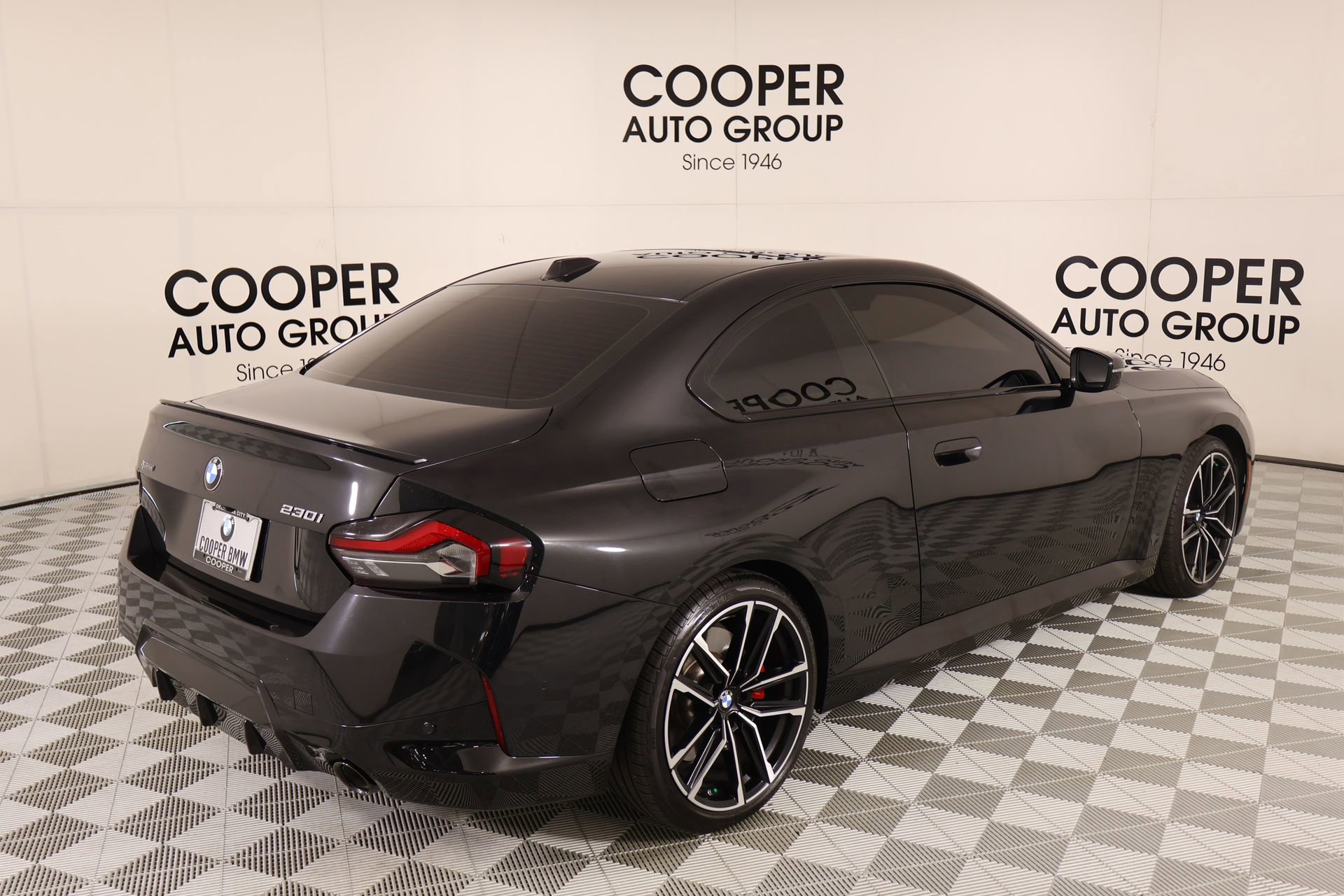 Used 2024 BMW 230i xDrive Coupe w/ Premium Package AWD/4WD image 21
