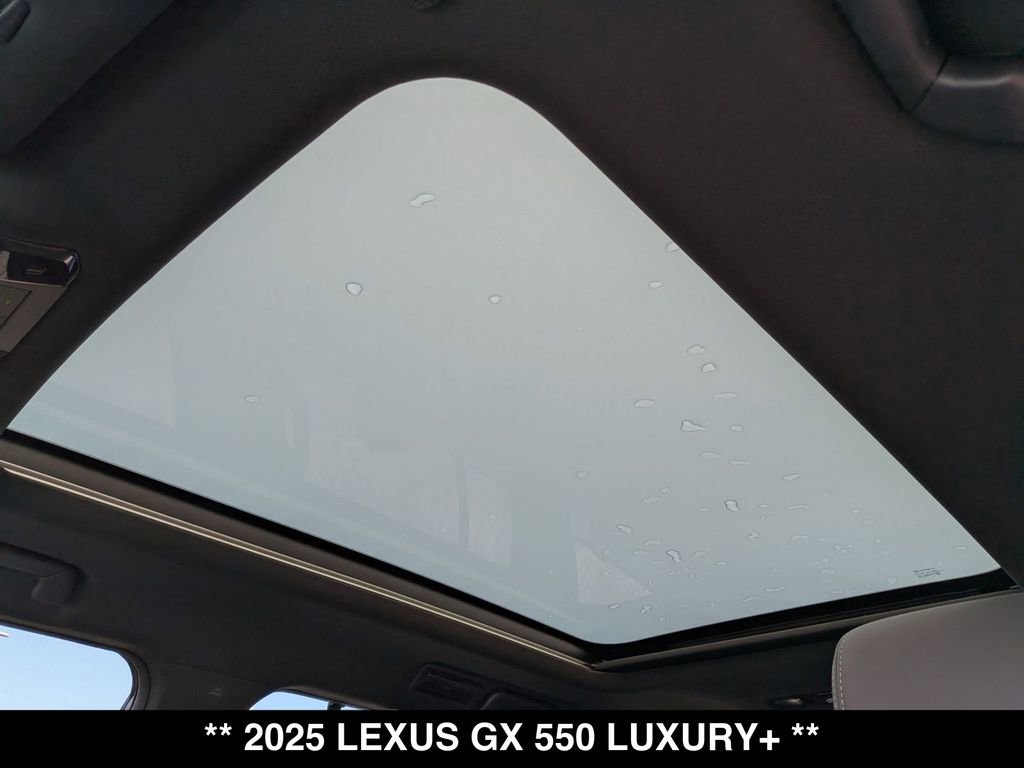 Used 2025 Lexus GX 550 w/ Cold Area Package image 2