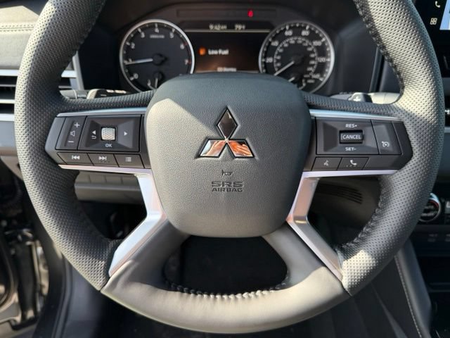 New 2026 Mitsubishi Outlander LE FWD image 31