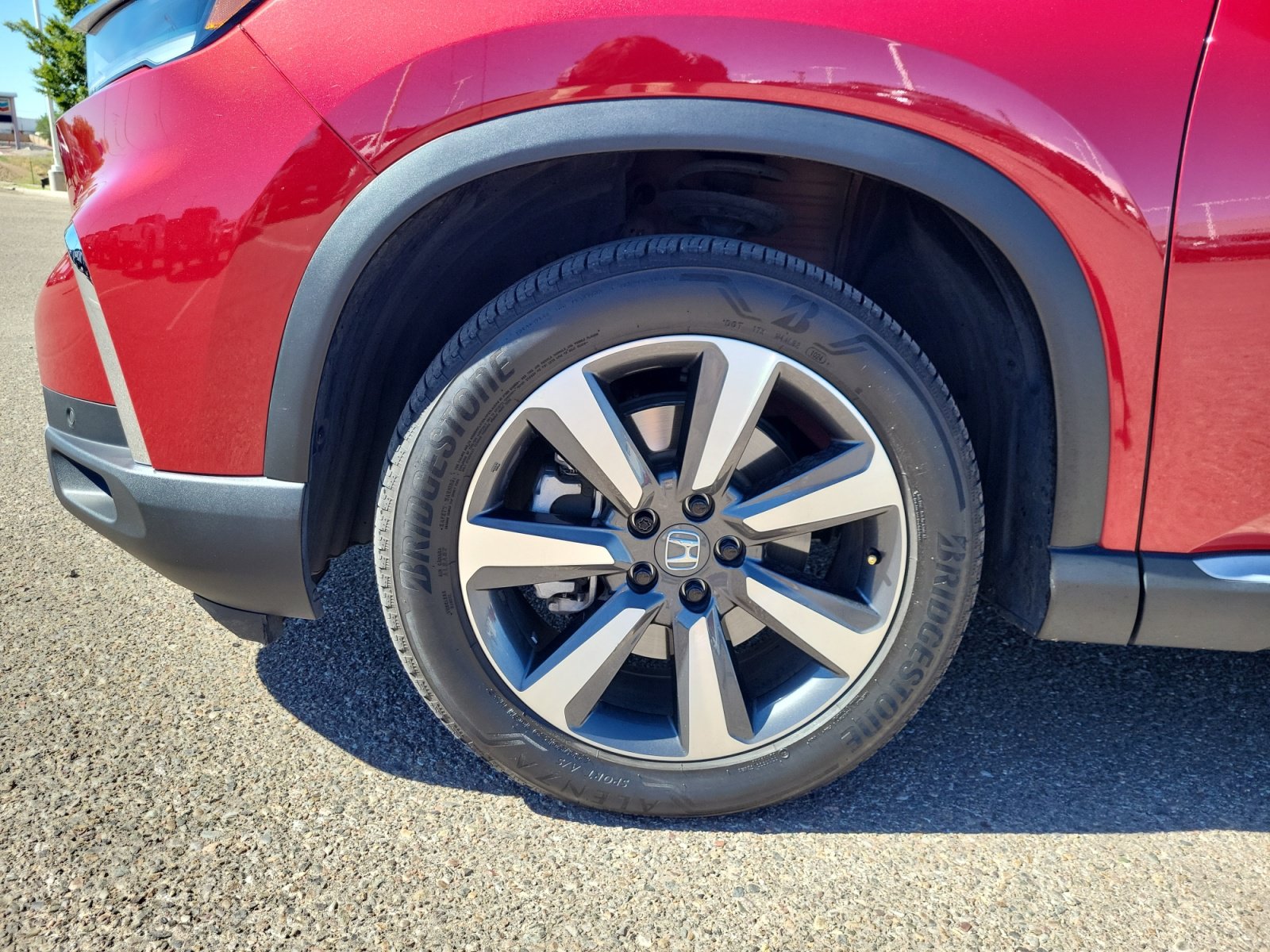 Used 2025 Honda Pilot Touring image 26