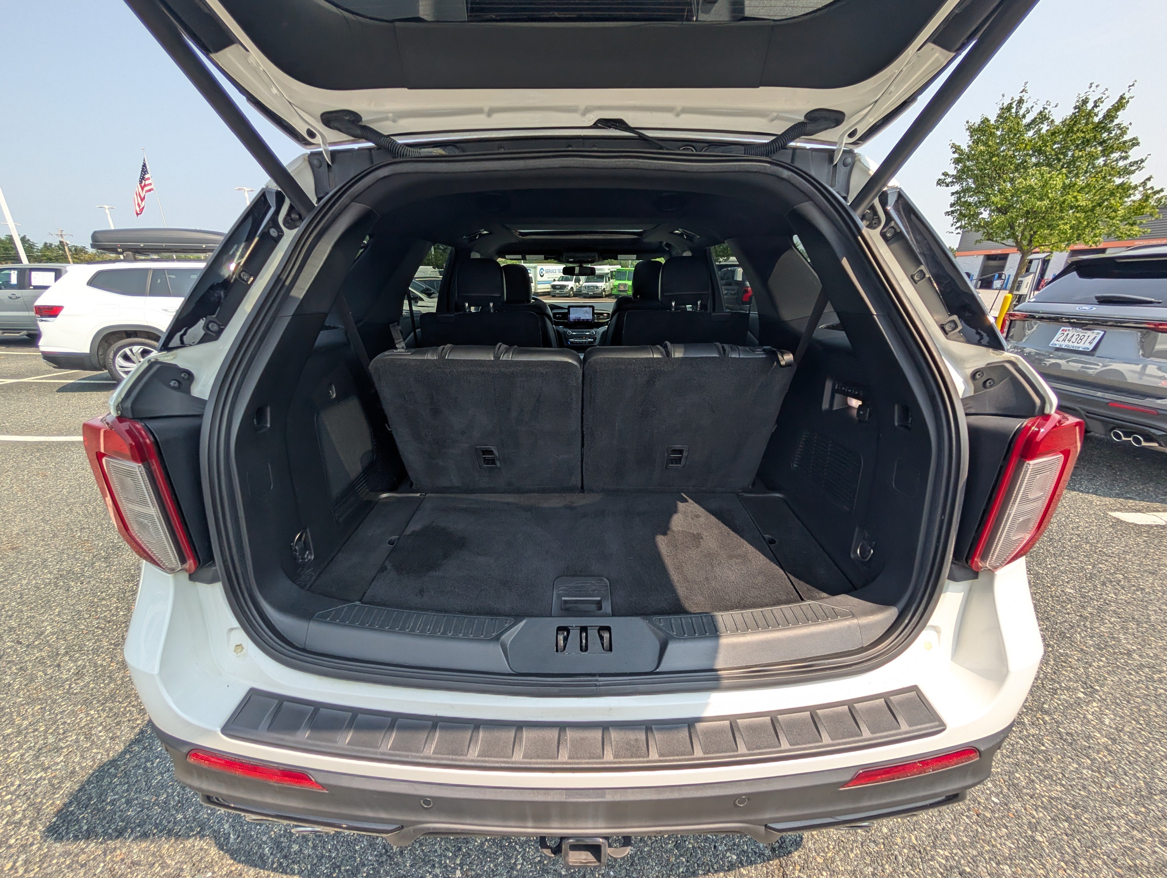 Certified 2020 Ford Explorer ST AWD/4WD image 13