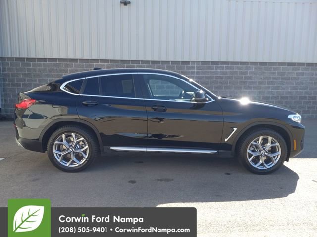 Used 2025 BMW X4 xDrive30i video 2