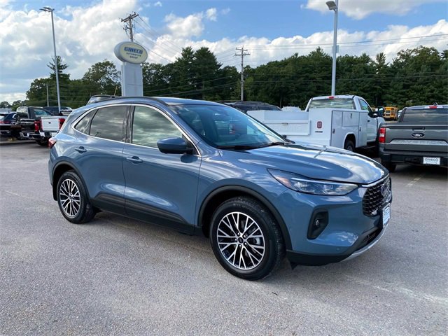 Used 2023 Ford Escape SE w/ PHEV Premium Package