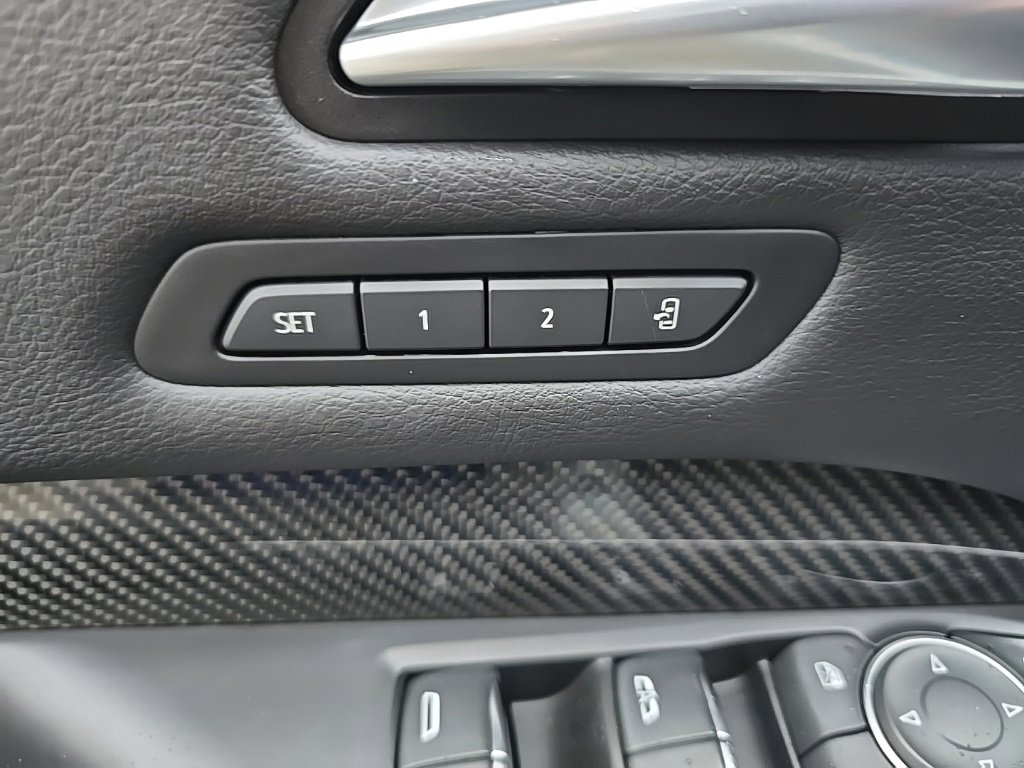 Used 2024 Cadillac XT4 Sport image 27