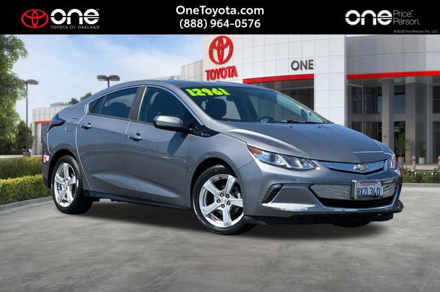 Used 2018 Chevrolet Volt LT w/ Comfort Package FWD image 1