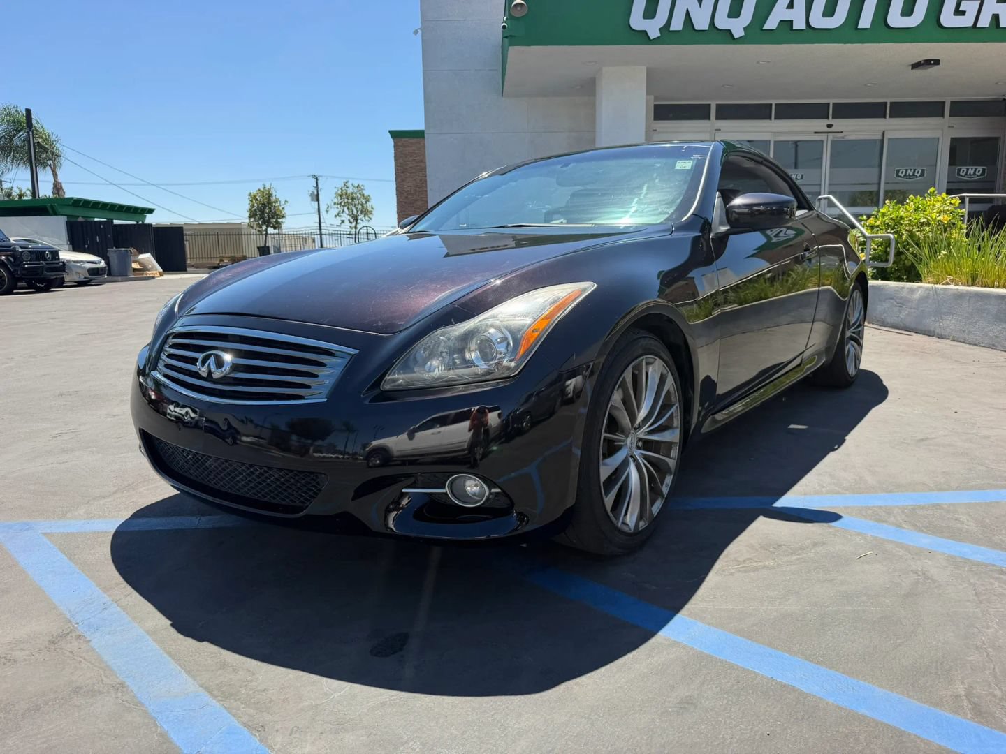 Used 2011 INFINITI G37 Convertible w/ Premium Pkg RWD image 29