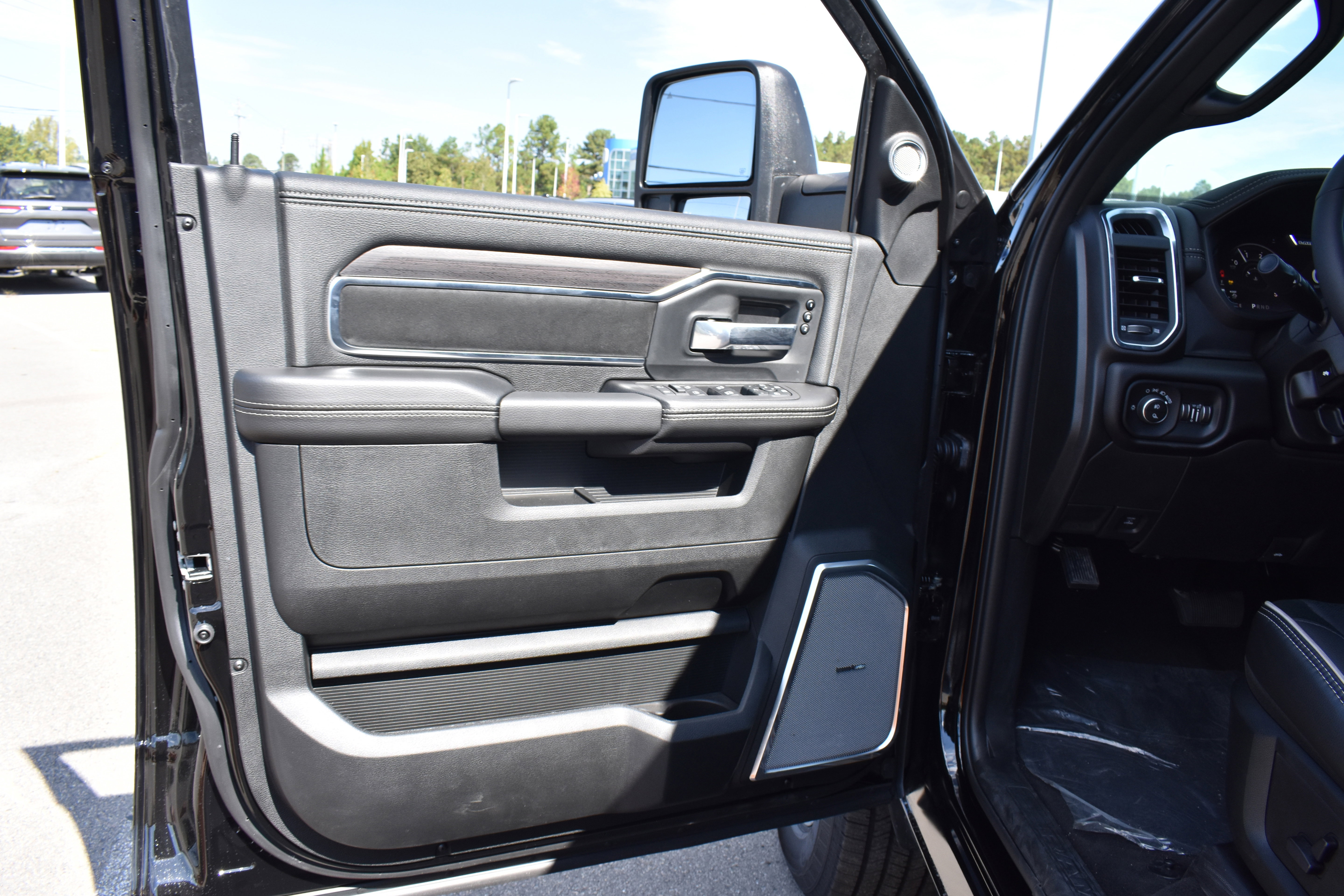 New 2026 RAM 2500 Laramie image 25
