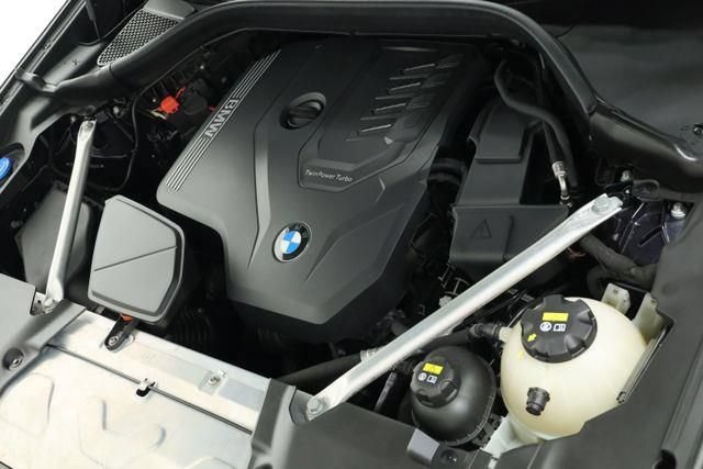 Used 2023 BMW X3 xDrive30i w/ M Sport Package AWD/4WD image 8