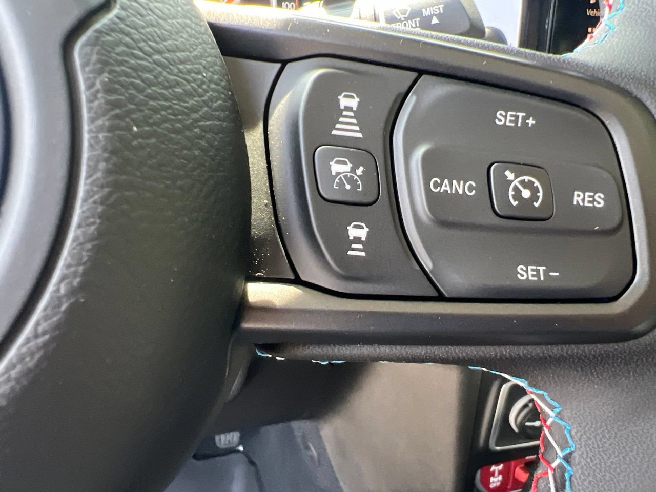 New 2026 Jeep Wrangler Unlimited Sport w/ Dual Top Group AWD/4WD image 23