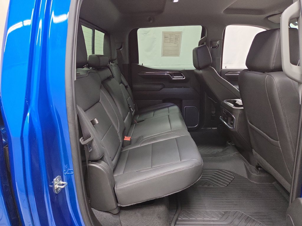 Used 2023 Chevrolet Silverado 1500 LTZ AWD/4WD image 9