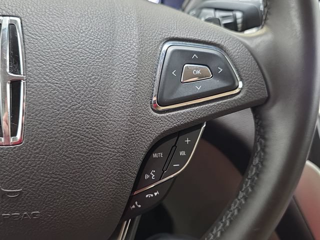 Used 2019 Lincoln MKC Reserve w/ MKC Climate Package AWD/4WD image 14