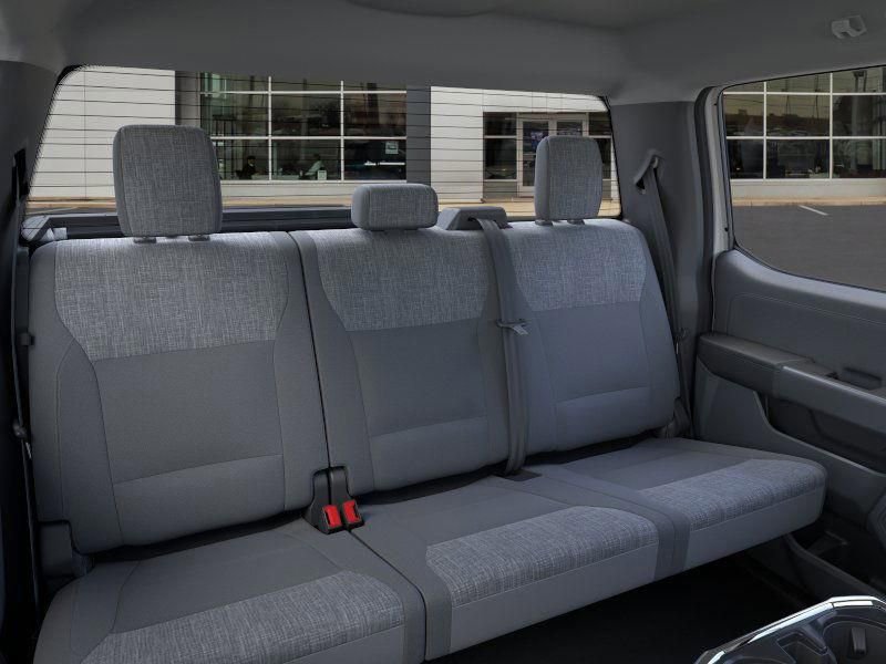 New 2025 Ford F150 Lightning XLT image 15