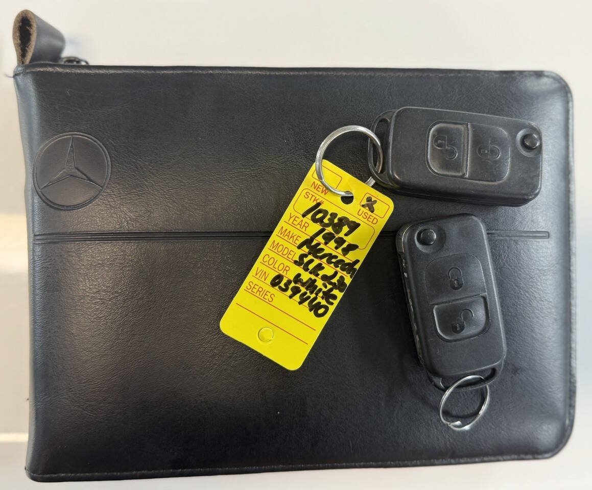 Used 1998 Mercedes-Benz SLK 230 image 29