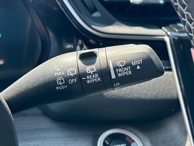 Used 2023 Jeep Grand Cherokee 4WD 4xe w/ Luxury Tech Group II image 11