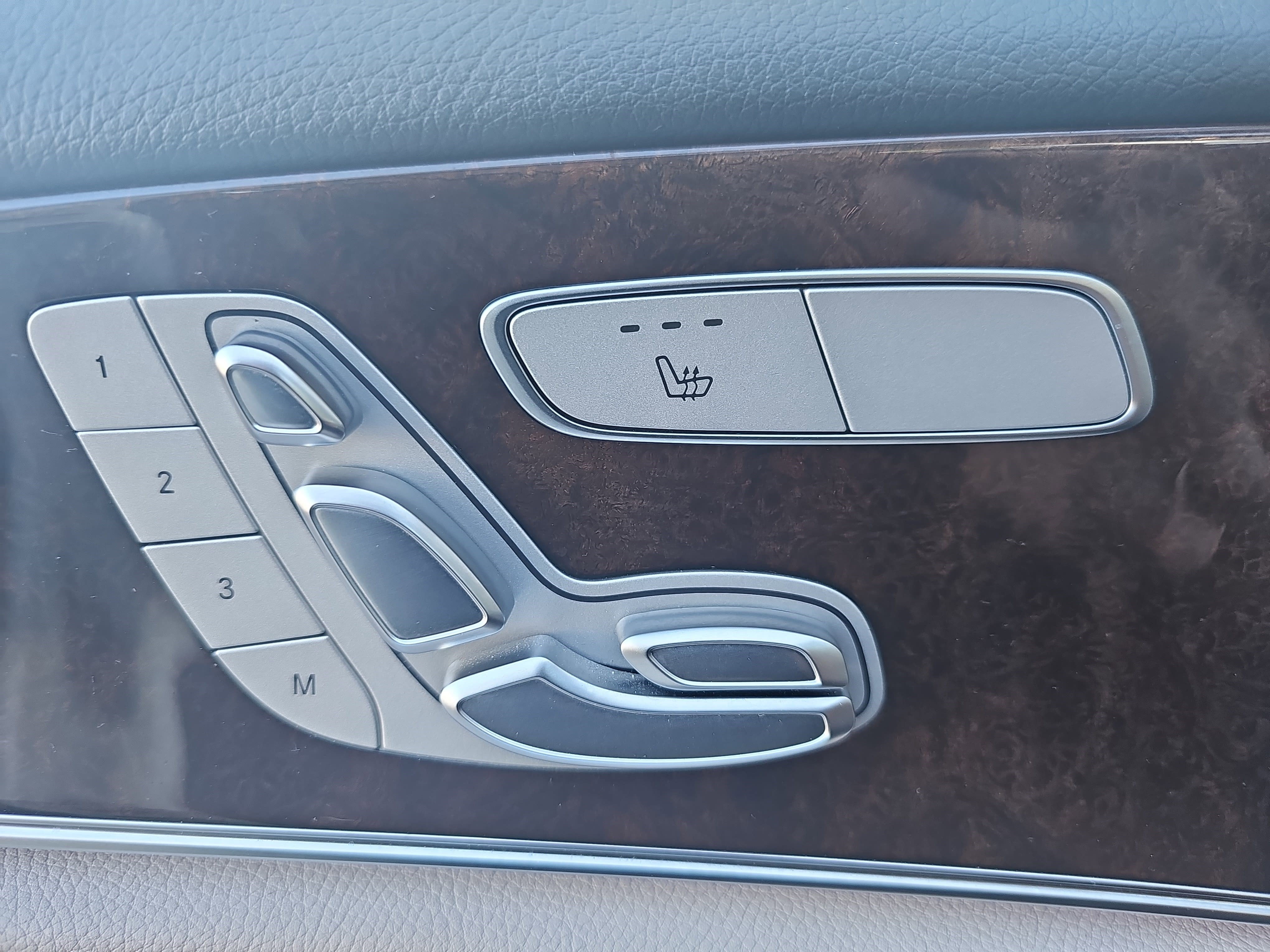 Certified 2022 Mercedes-Benz E 450 4MATIC Sedan image 30