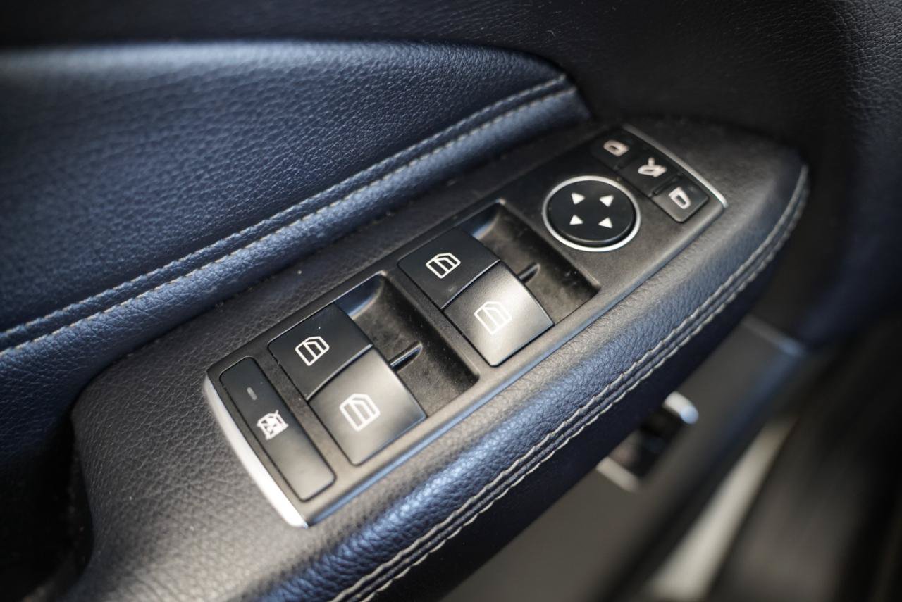 Used 2019 Mercedes-Benz GLE 400 4MATIC image 30