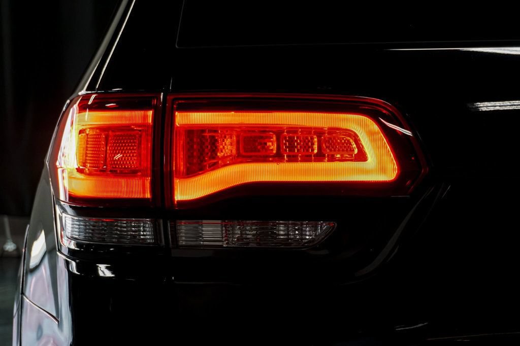 Used 2021 Jeep Grand Cherokee Trackhawk AWD/4WD image 93