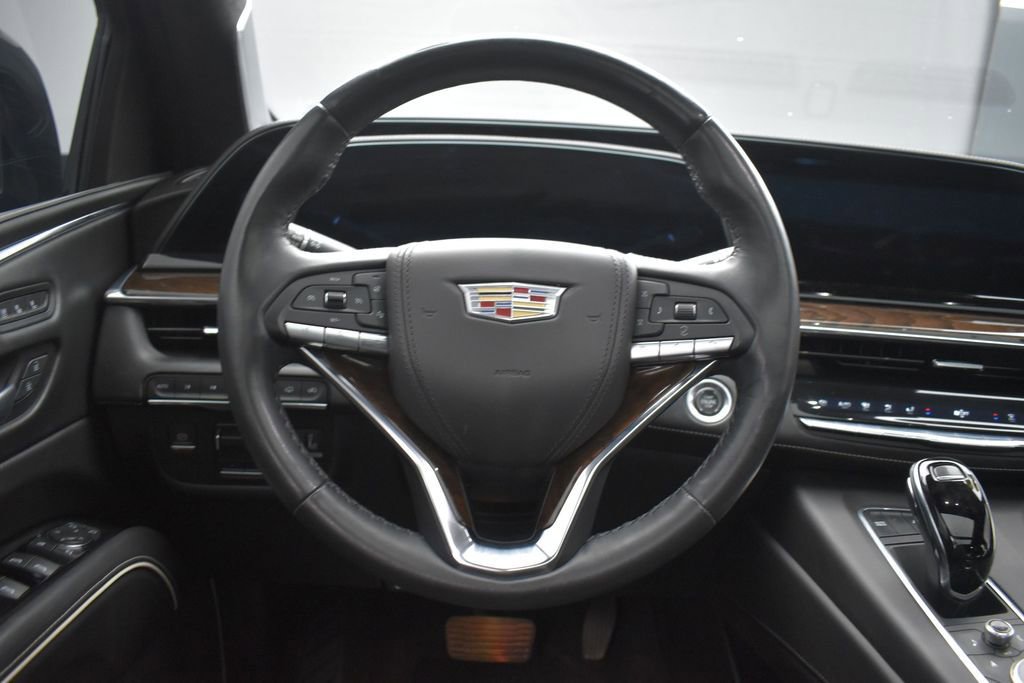 Used 2022 Cadillac Escalade Sport Platinum w/ LPO, ONYX Package AWD/4WD image 15