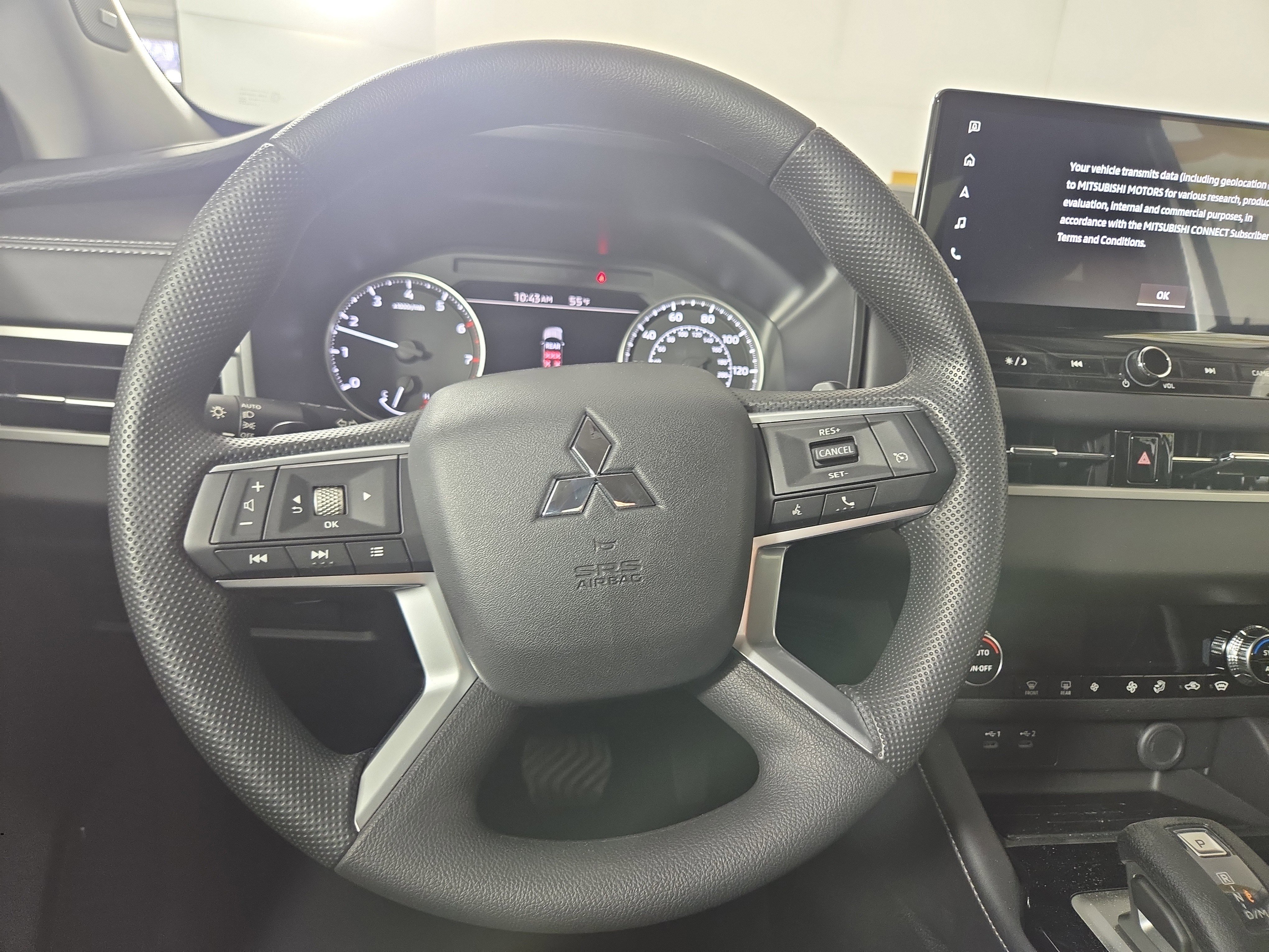 New 2026 Mitsubishi Outlander ES image 14