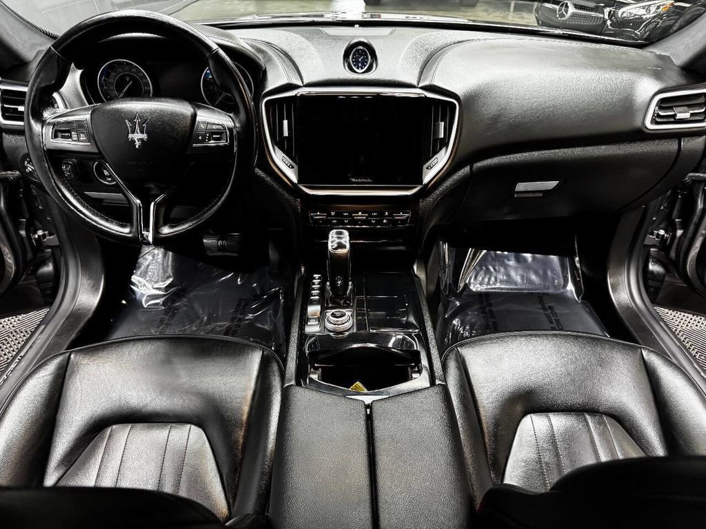 Used 2021 Maserati Ghibli S image 40