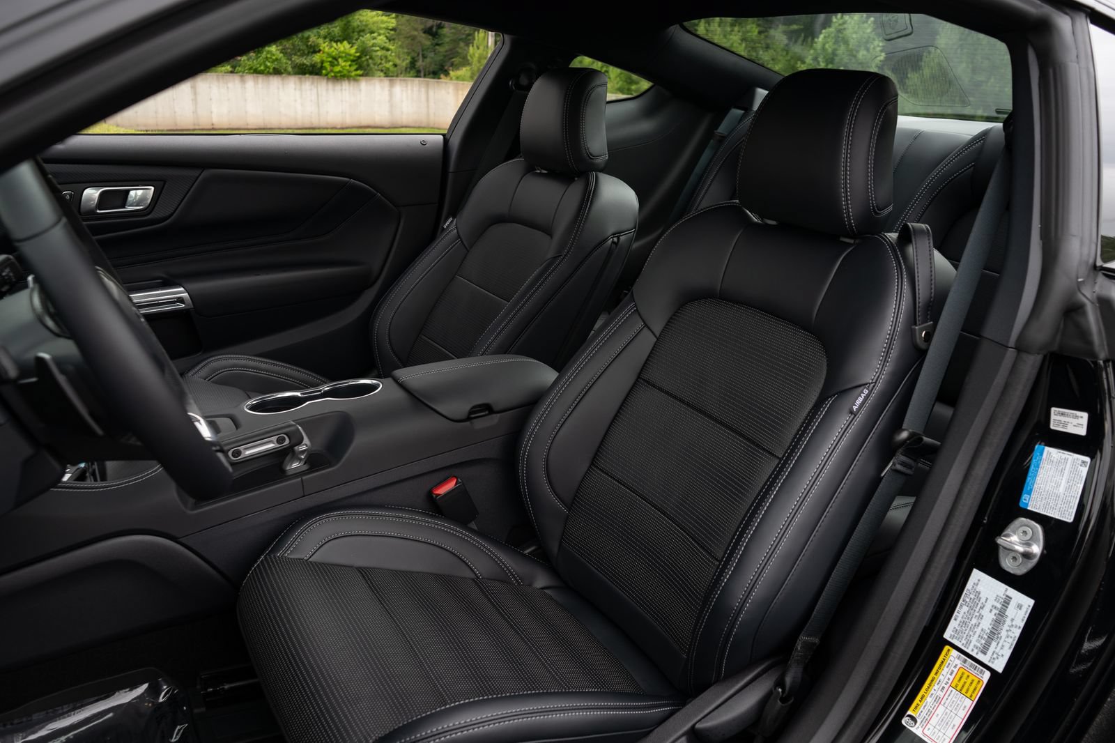 New 2026 Ford Mustang GT Premium w/ GT Performance Package RWD image 24