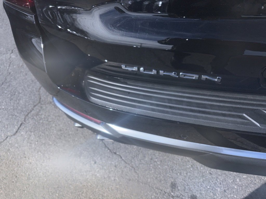 New 2025 GMC Yukon XL Denali w/ Sun & Power Step Package image 10