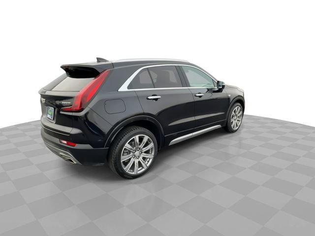 Certified 2022 Cadillac XT4 Premium Luxury image 9