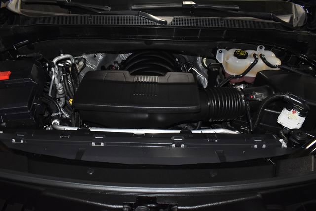 Used 2024 Chevrolet Suburban RST image 10