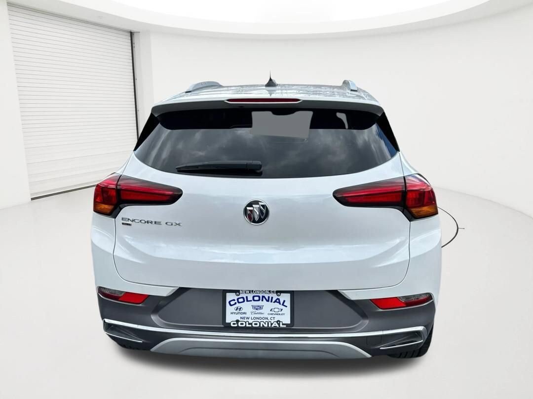 Used 2022 Buick Encore GX Essence w/ Experience Buick Package AWD/4WD image 6