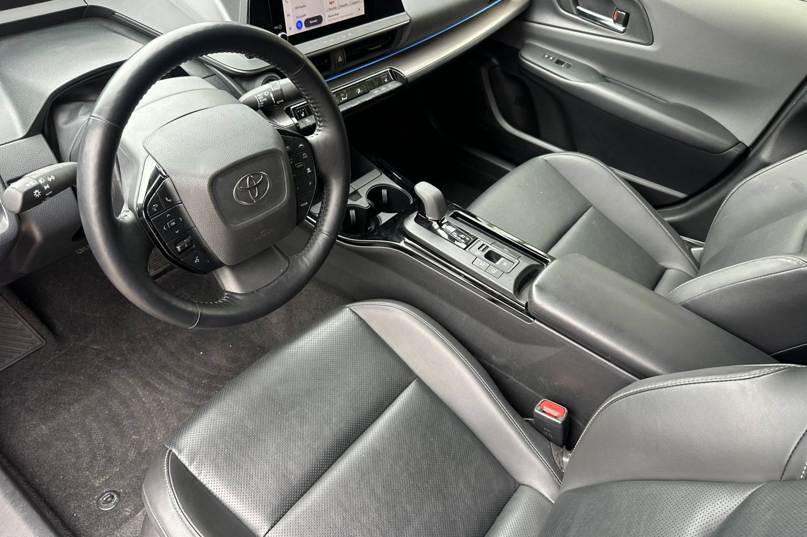 Used 2026 Toyota Prius LE FWD image 10