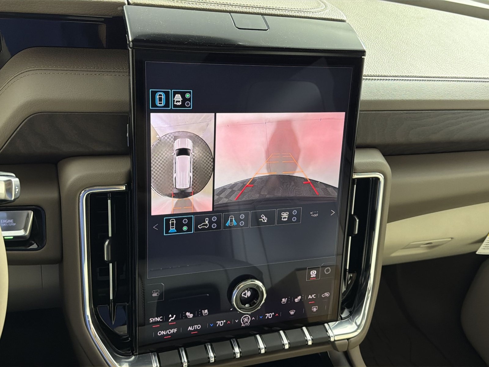 New 2026 GMC Yukon XL Denali w/ Denali Reserve Package AWD/4WD image 19