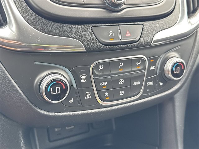 Used 2023 Chevrolet Equinox LT image 19