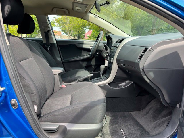 Used 2009 Toyota Corolla S w/ Sport Pkg FWD image 21