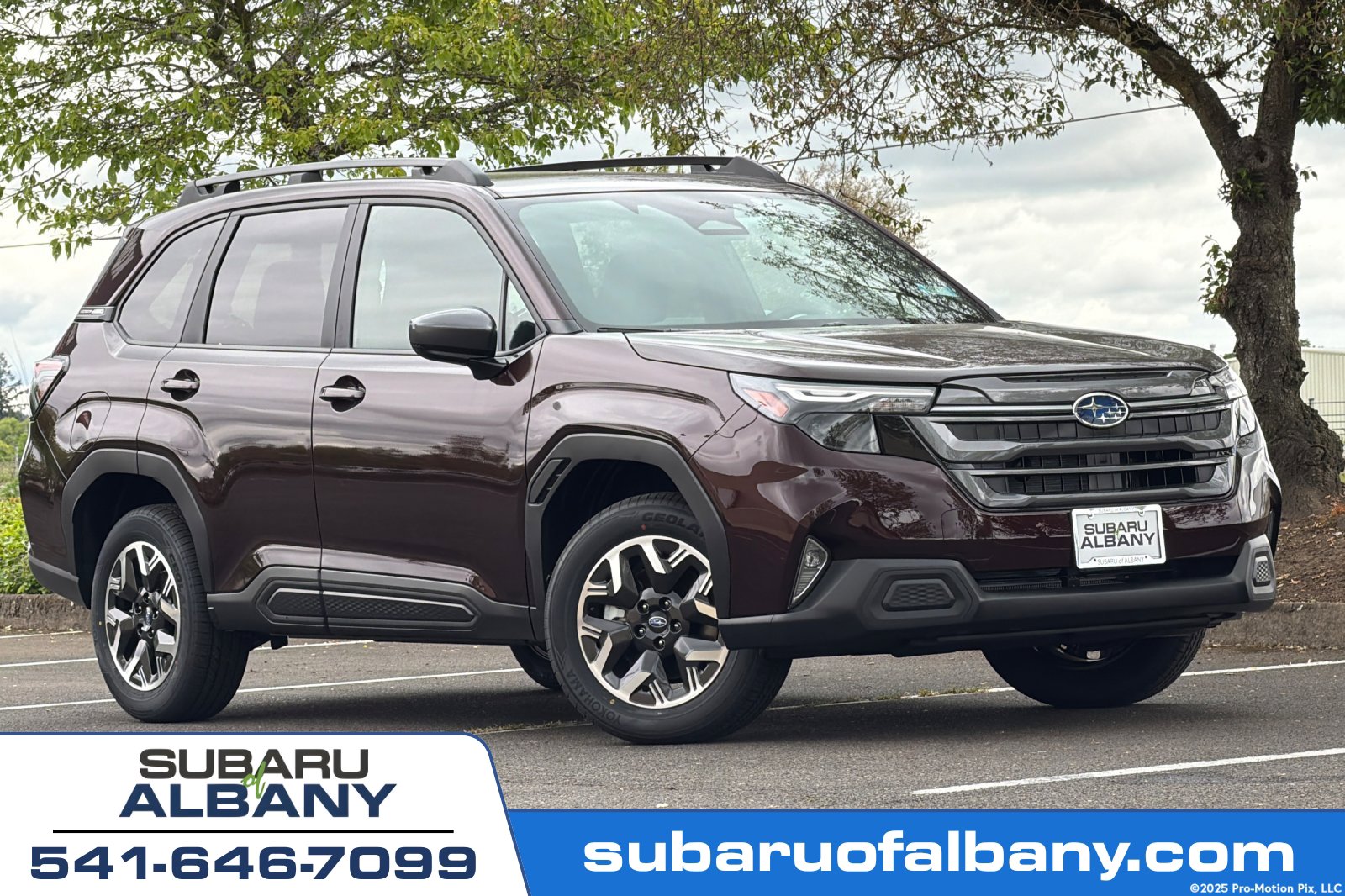 New 2026 Subaru Forester Premium AWD/4WD image 1