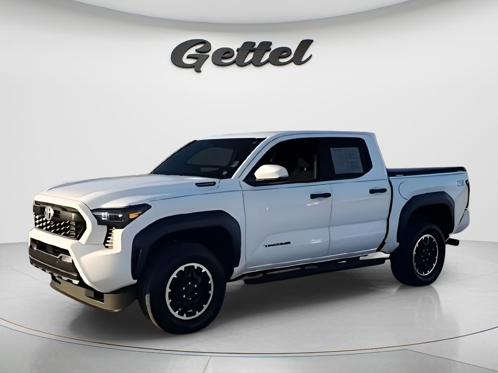 Used 2024 Toyota Tacoma TRD Off-Road w/ TRD Off Road Upgrade Package image 4