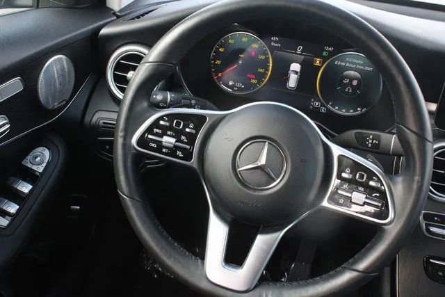 Used 2021 Mercedes-Benz GLC 300 4MATIC image 28