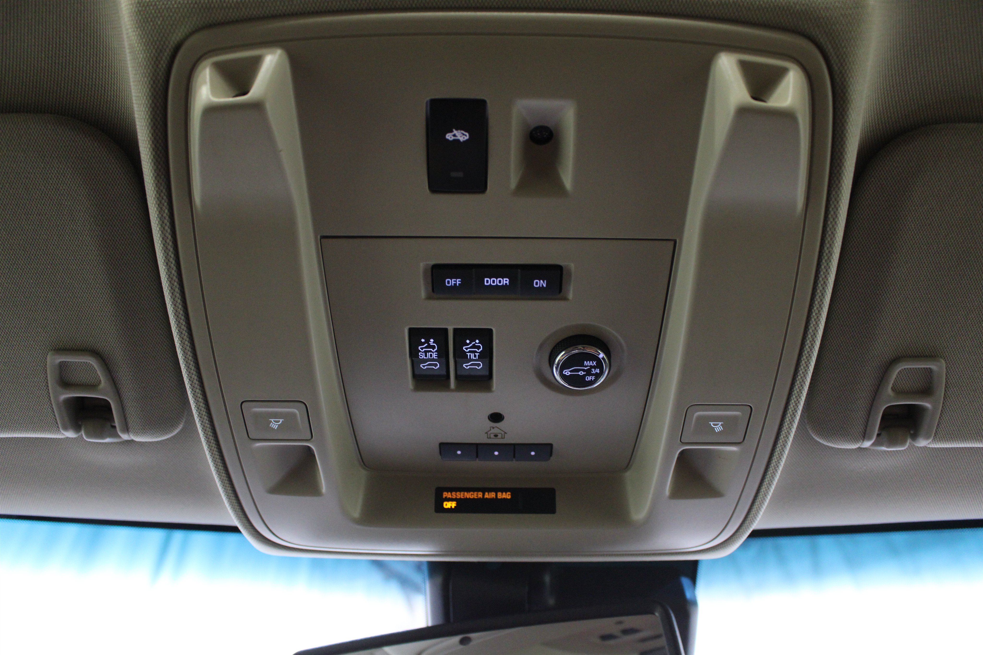 Used 2015 Cadillac Escalade Premium AWD/4WD image 21