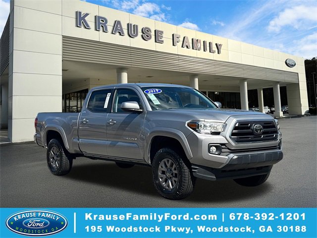 Used 2019 Toyota Tacoma SR5 image 1
