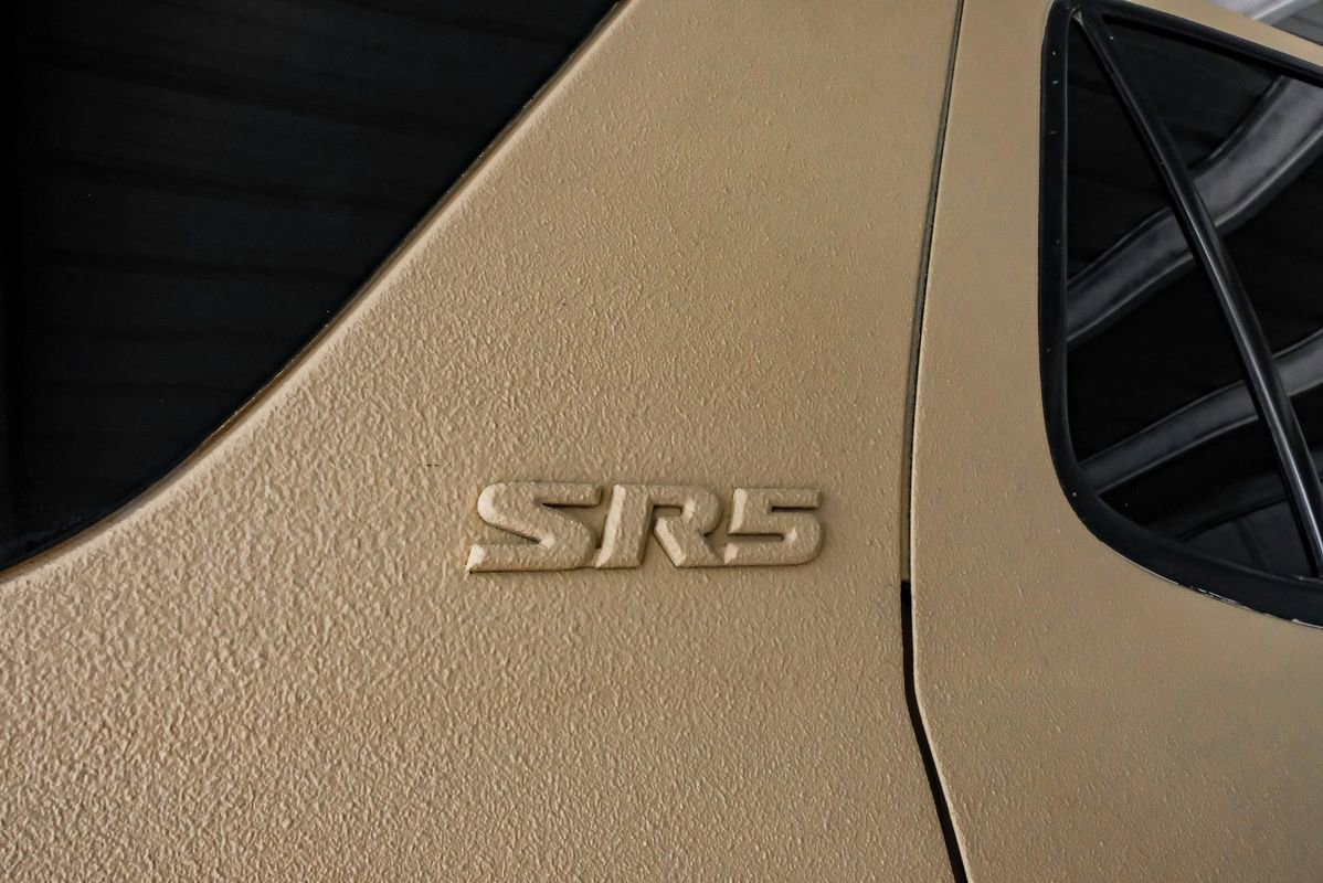 Used 2004 Toyota Sequoia SR5 image 54