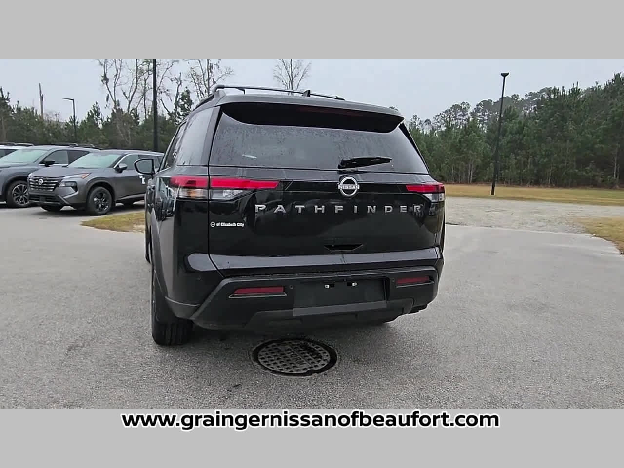 New 2026 Nissan Pathfinder SV FWD image 31