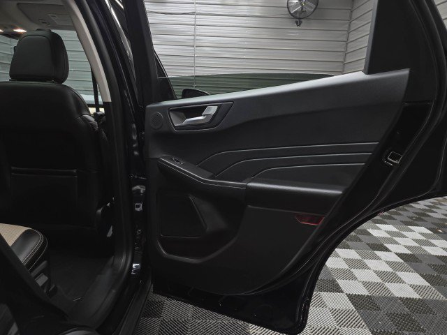 Used 2021 Ford Escape Titanium w/ Titanium Elite Package FWD image 38