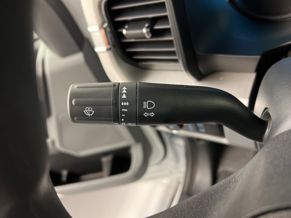 New 2026 Ford F250 XL w/ XL Chrome Package image 16